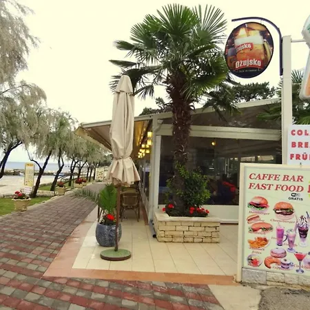 Apartmán Fiorita For 4 Persons Close The Poreč